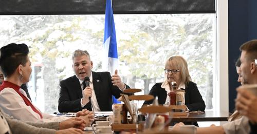 Pascal Bérubé énonce ses priorités et défis en 2023 devant la Chambre de commerce et d’industrie de La Matanie